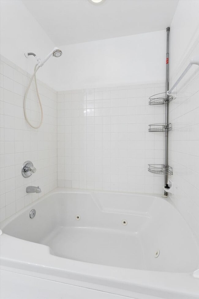 Building Photo - York County Condo Near NASA & Langley with Dual Suites + Sitting Area