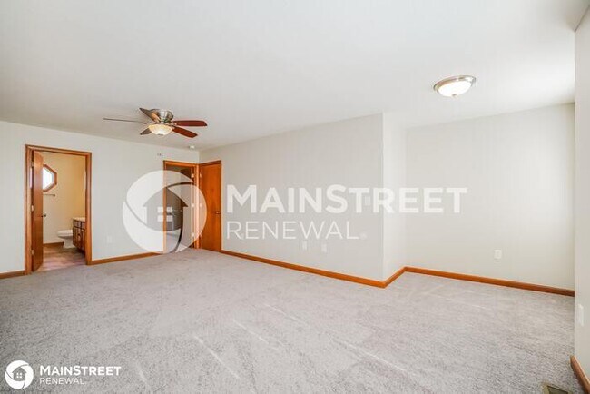 Building Photo - 73 GENOA CIRCLE, Commercial Point, OH 43116