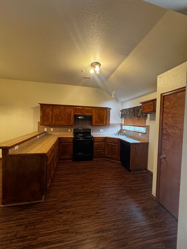 Building Photo - 17317 Bronze Ln
