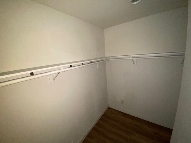 Building Photo - 5708 Colfax Ave