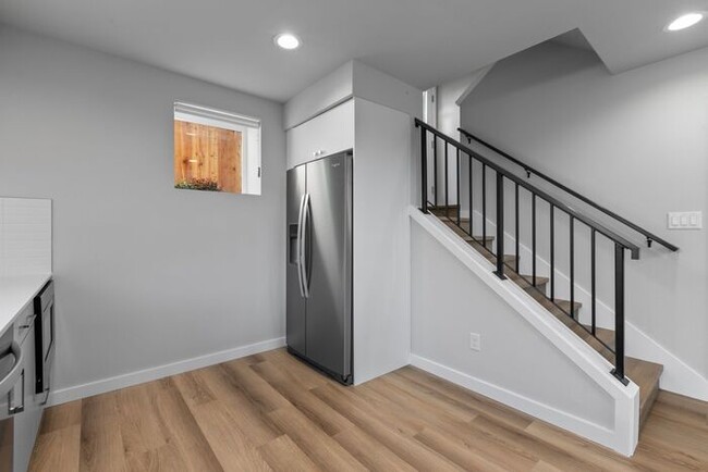 Building Photo - Stunning Brand-New Ballard Townhome with A...