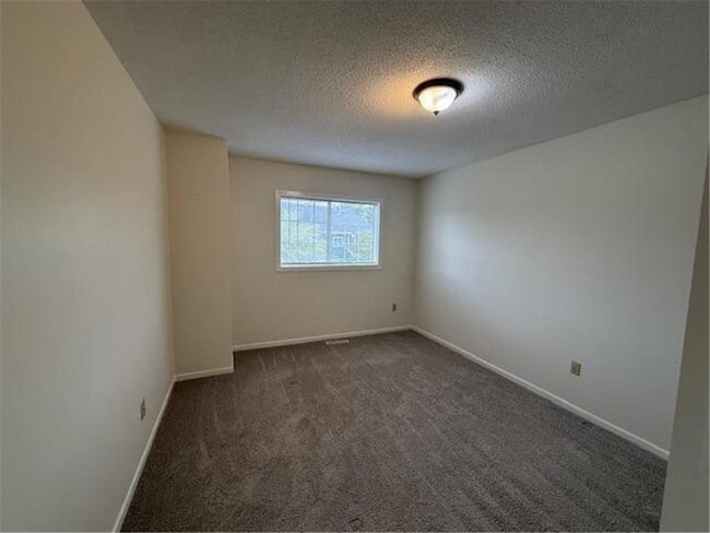 Building Photo - 1790 Donegal Dr