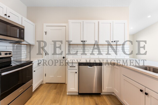 Building Photo - 12438 Blanford St