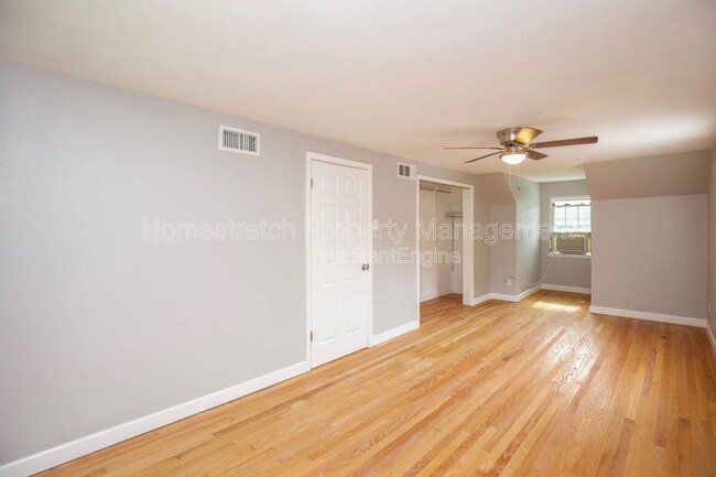 Building Photo - 4605 Nelson Dr