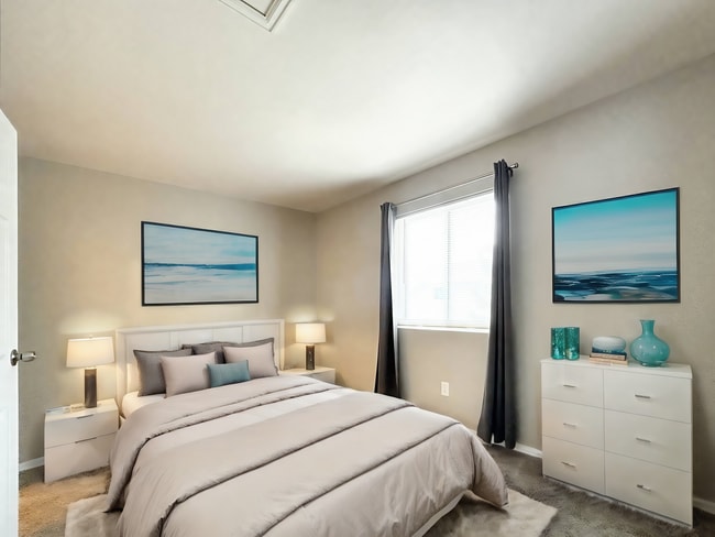 Building Photo - 5314 Solar Ridge Dr