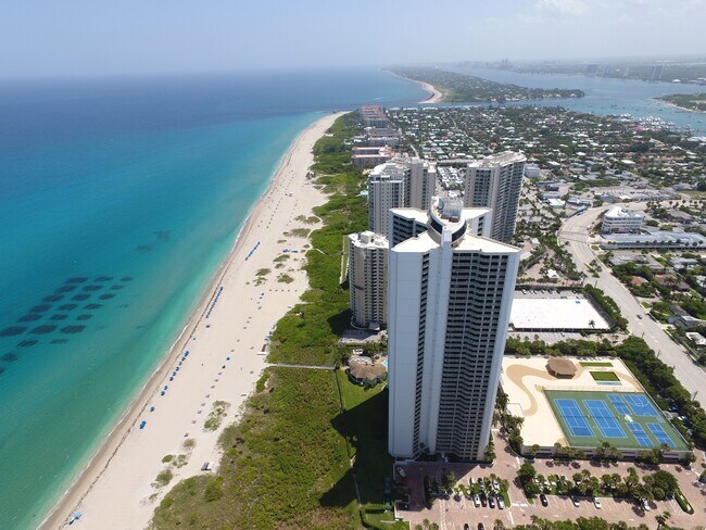 Building Photo - 3000 N Ocean Dr