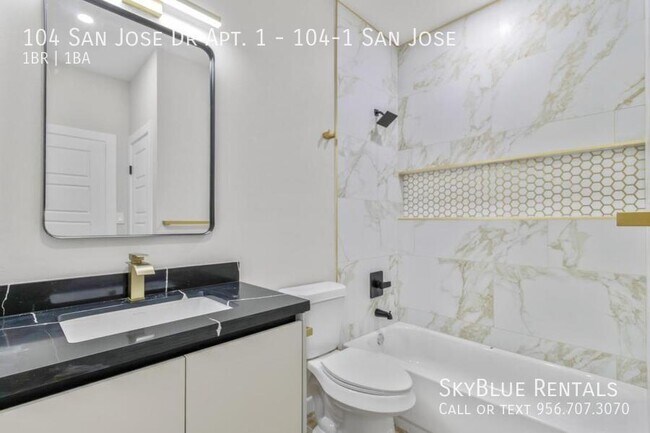 Building Photo - 104 San Jose Dr