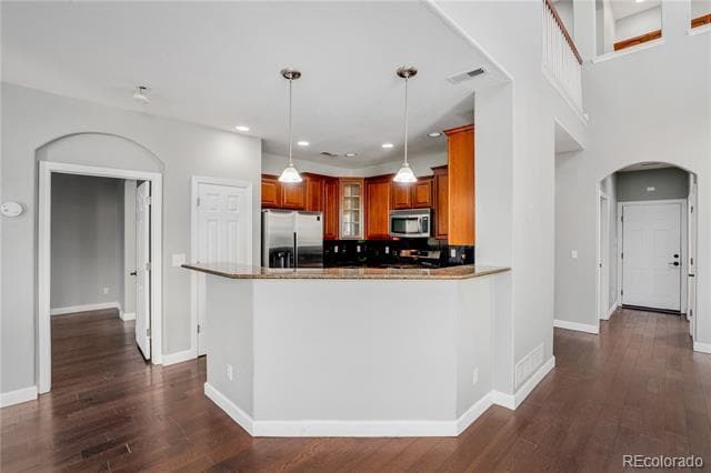 Building Photo - 10096 Bluffmont Ln