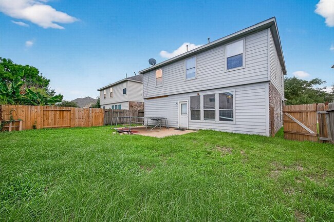 Building Photo - 15430 Elm Leaf Pl