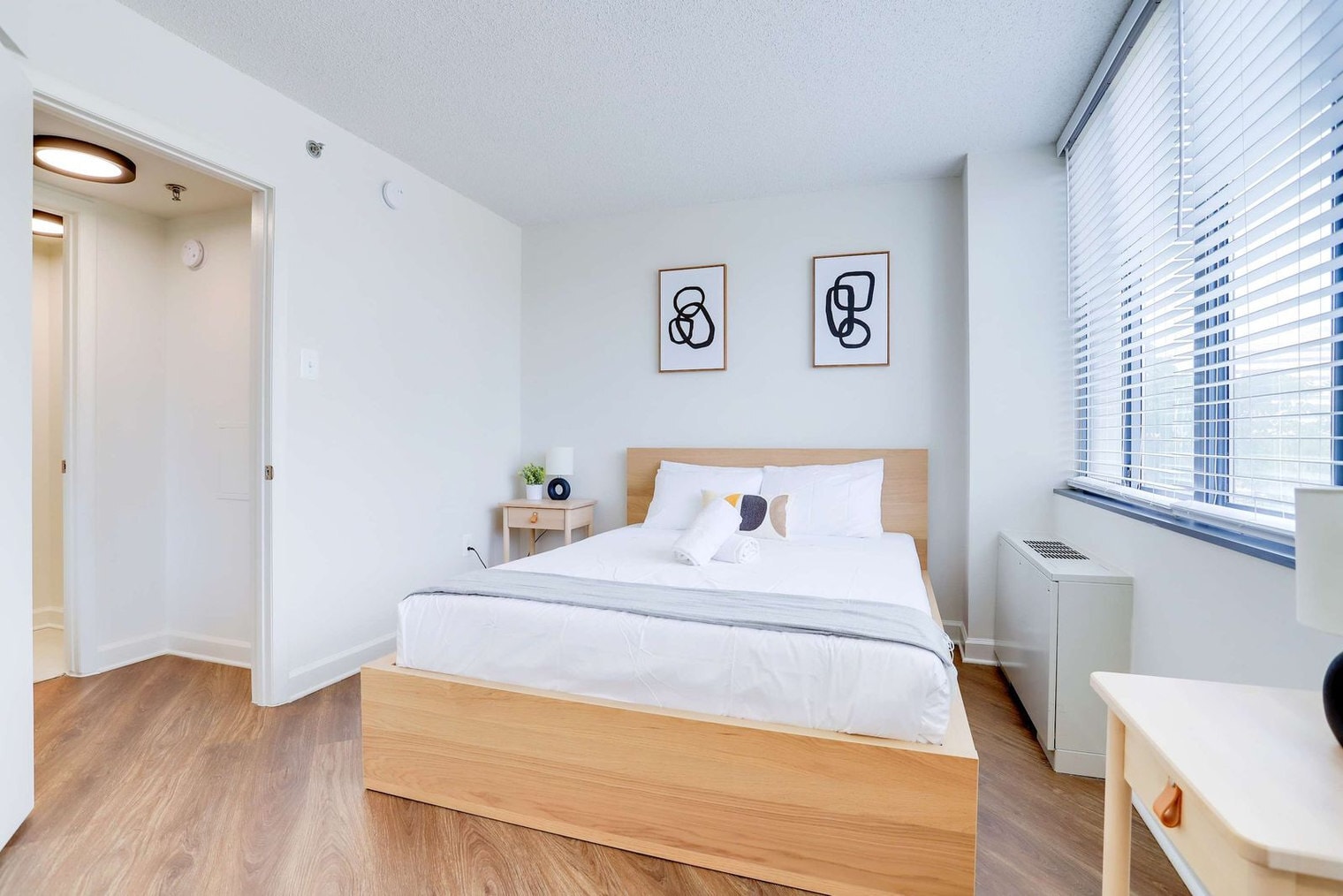 Building Photo - 801 15th St S