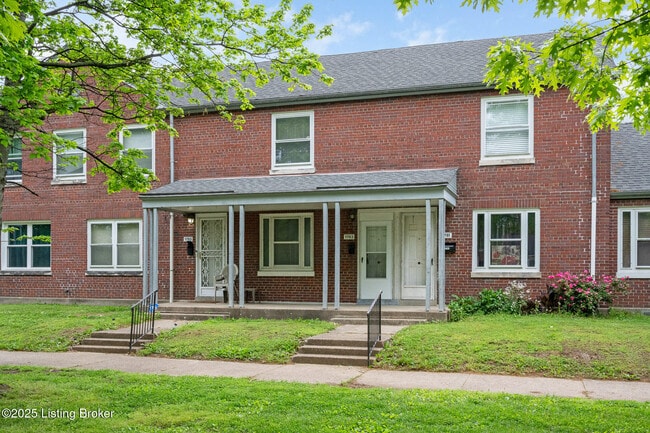 Primary Photo - 1783 Algonquin Pkwy