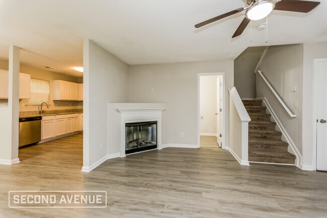 Building Photo - 5211 Hanover St