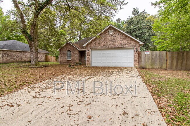 Building Photo - 1513 Buck St