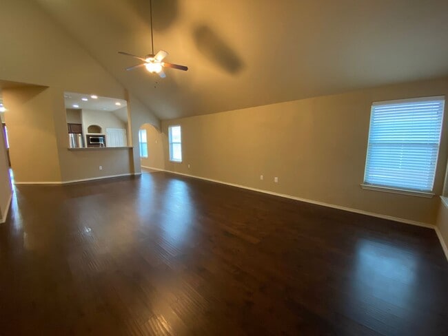 Building Photo - 27039 Trinity Bend