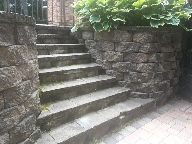 Building Photo - 4 Higbie Dr