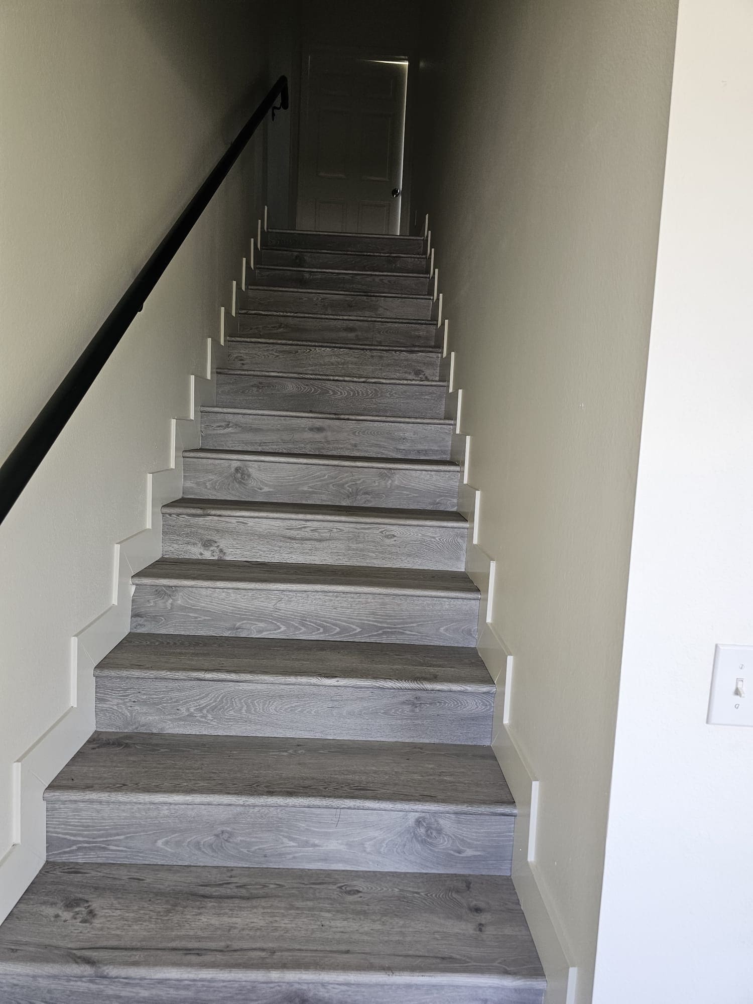 UPSTAIRS TO 3RD BEDRM - 16222 S Ainsworth St