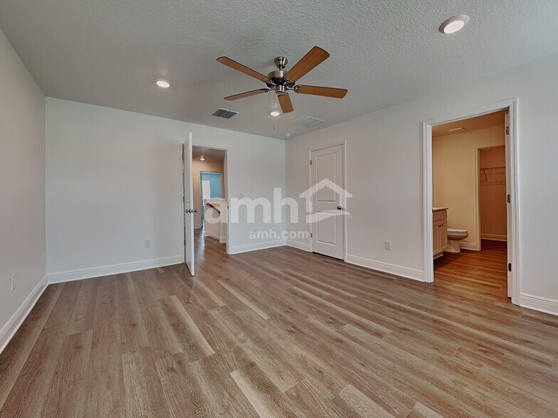 Building Photo - 6799 Atlantic Bch Ave
