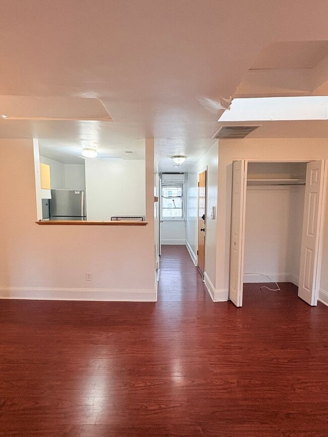 Building Photo - 112-114 E Preston Street