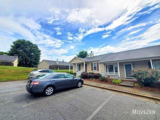 Building Photo - 814 Guilford College Rd