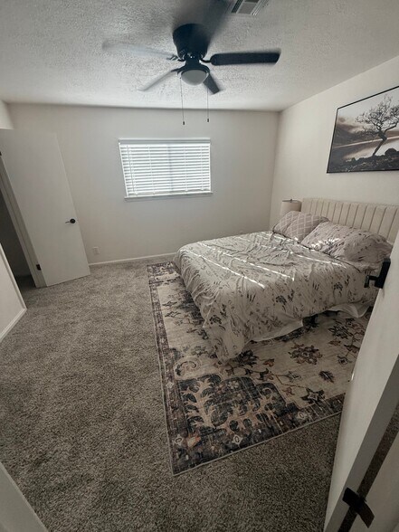 Building Photo - 7624 S Erie Ave