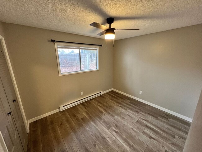 Building Photo - 2 Bed/1 Bath Apartment in Clarkston WA
