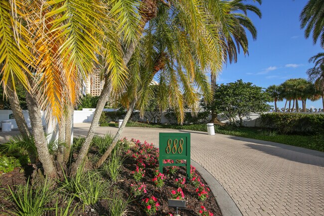 Building Photo - 888 Blvd of the Arts