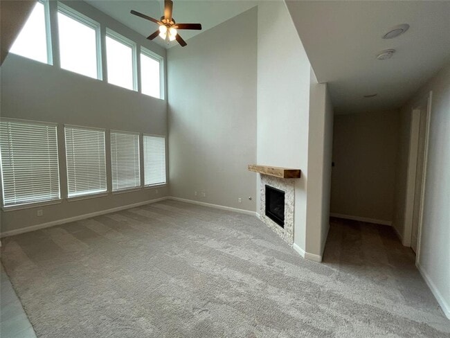 Building Photo - 2172 Woodland Pine Dr