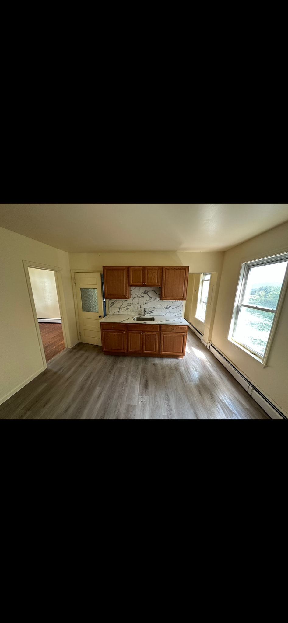 Building Photo - 373 Congress Ave