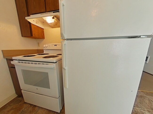 Building Photo - Cozy  1 Bedroom Townhouse ~ South Corvallis