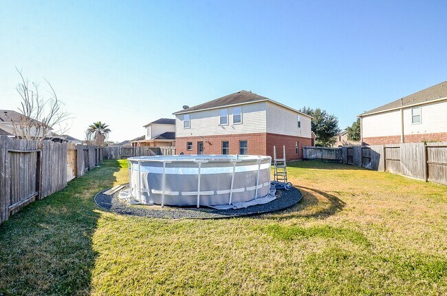 Building Photo - 407 Stream Mill Ln