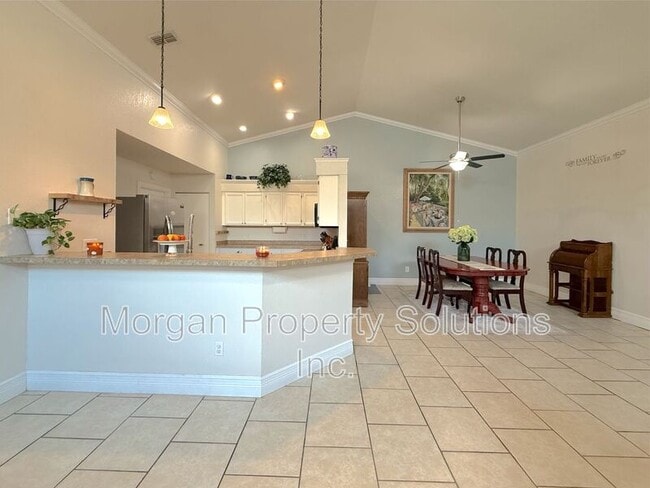 Building Photo - 5328 Denver Dr