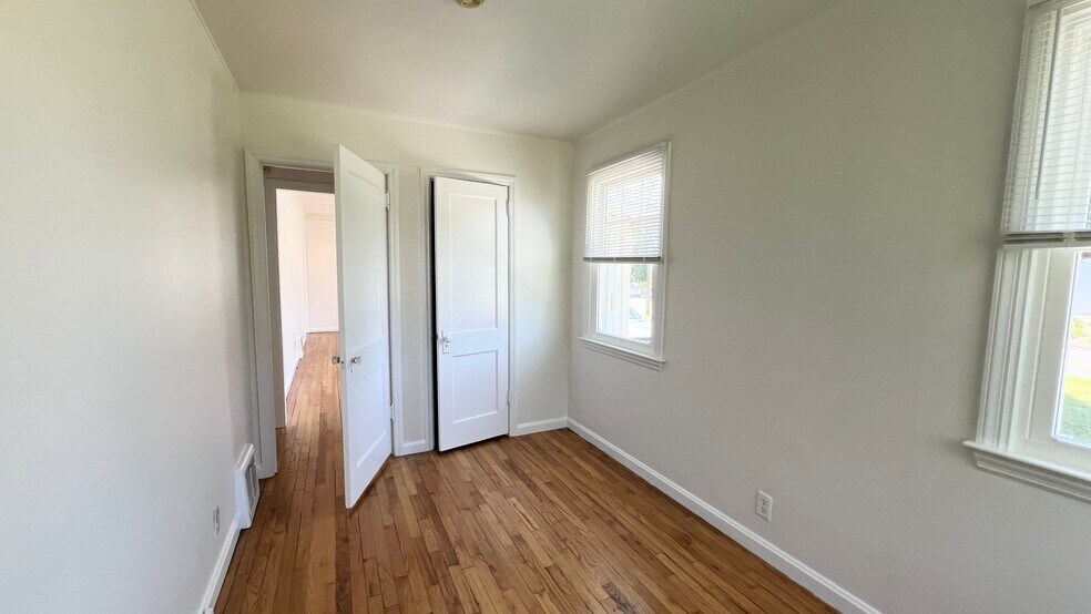 Building Photo - 2804 Belmar Blvd