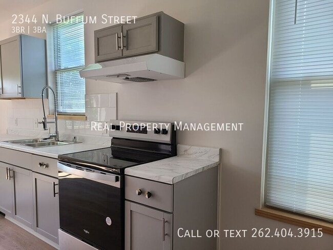 Primary Photo - 2344 N Buffum St