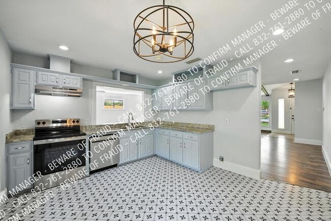 Building Photo - 1106 Paluxy Ct