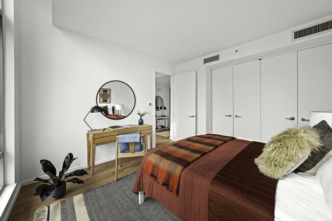 Building Photo - 18 W 48th St