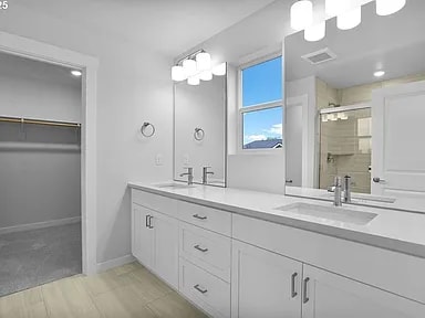 Building Photo - 1124 SE 33rd St