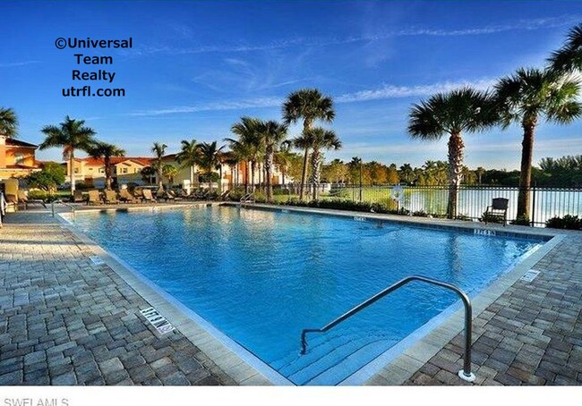 Building Photo - 16081 Via Solera Cir