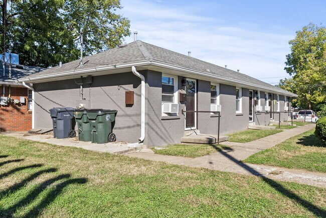 Building Photo - 520 Booker St