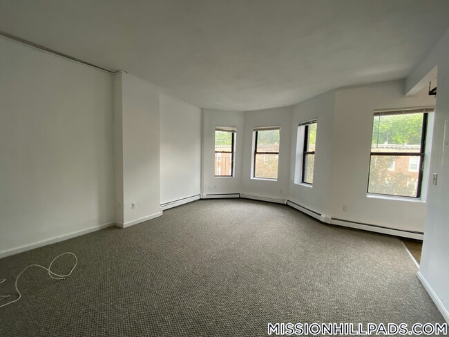 Building Photo - 63 S Huntington Ave