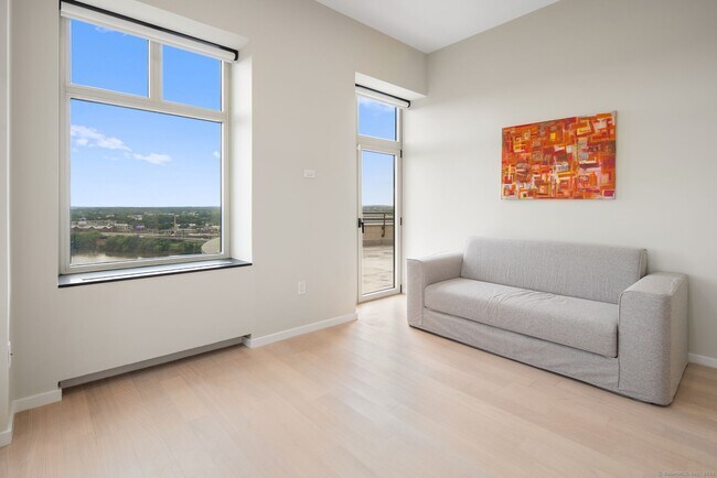 Building Photo - 235 E River Dr