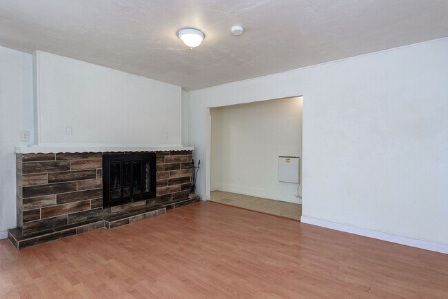 Building Photo - 1176 2nd Ave