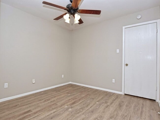 Building Photo - Berkett Drive