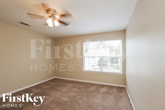 Building Photo - 5126 Raspberry Knoll Dr