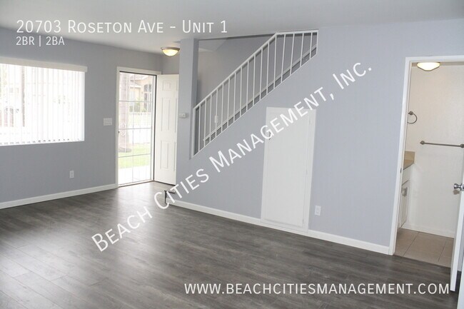 Building Photo - 20703 Roseton Ave