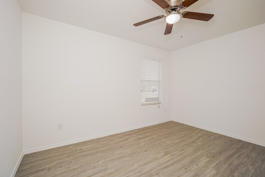 Building Photo - 14416 Penny Run