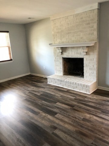Building Photo - Forest Hills Completely Remodeled Duplex