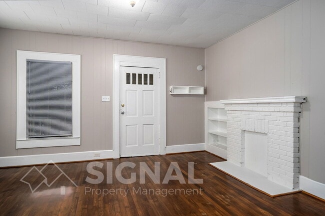 Building Photo - 529 Telford Ln