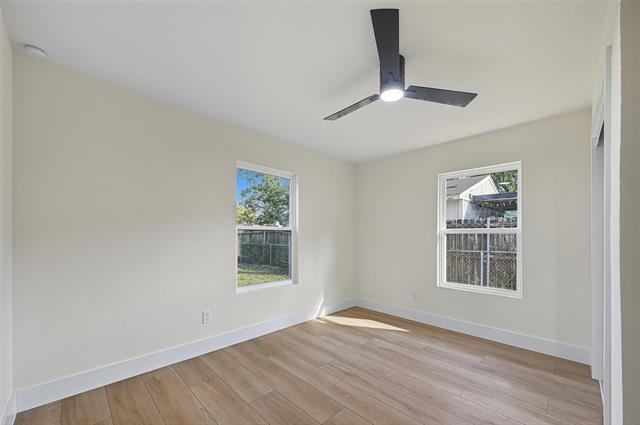 Building Photo - 2912 Charles Dr