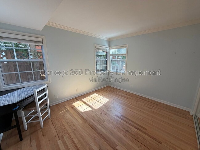 Building Photo - 237 Novara Dr
