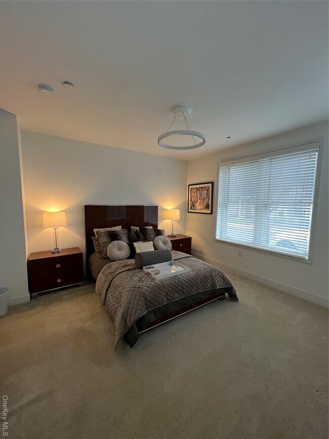 Building Photo - 1807 Townhome Wy